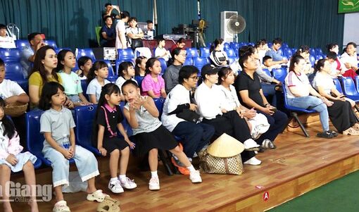 41 thí sinh tranh tài vòng chung kết Cuộc thi “Em là Phát thanh viên” năm 2026