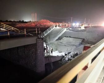 Iran cảnh báo 'toàn bộ khu vực phải trả giá' sau các đợt không kích mới của Mỹ