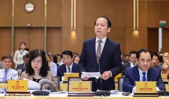 Bộ trưởng Bộ Tư pháp Hoàng Thanh Tùng: Kiên quyết xóa “giấy phép con”, khơi thông điểm nghẽn thể chế