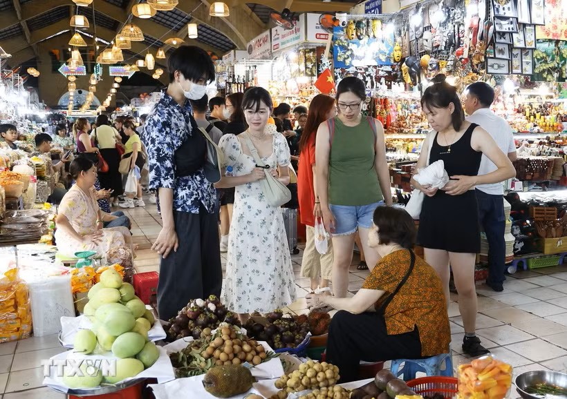 Việt Nam giữ vị trí á quân thu hút du khách "xứ Kim Chi"
