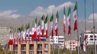 Iran tuyên bố đang trong “cuộc chiến toàn diện” với Mỹ