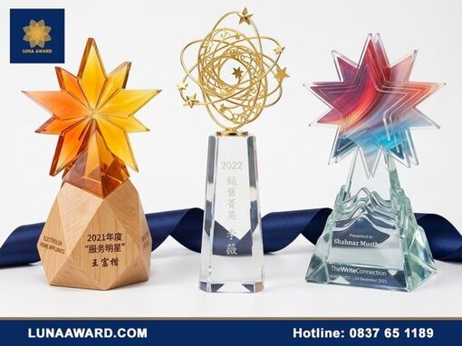 Cúp pha lê ngôi sao sang trọng, thiết kế tinh tế tại Luna Award Vietnam