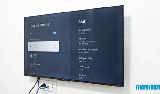 Nên bắt Wi-Fi hay cắm dây mạng Ethernet cho Smart TV?