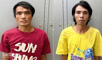 Tạm giữ hình sự hai đối tượng trộm xe mô tô