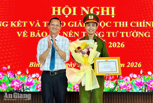 Bình Sơn có 56 bài dự thi chính luận bảo vệ nền tảng tư tưởng của Đảng