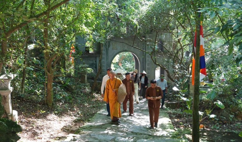 Vũng nước ví như "mắt rồng" nghìn năm chưa bao giờ cạn ở Ninh Bình