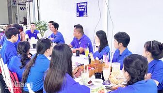 Góc cà phê tuổi trẻ