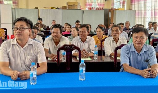 Tuyên truyền pháp luật cho hội viên nông dân Khmer xã Ô Lâm