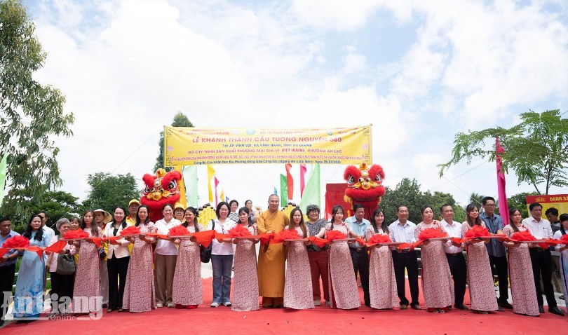 Khánh thành cầu ở Vĩnh Hanh trị giá hơn 3,4 tỷ đồng