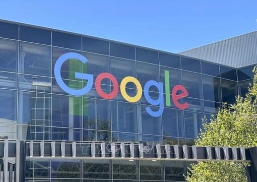 Tổng thống Mỹ đe dọa áp thuế EU sau án phạt 1 tỷ USD đối với Google