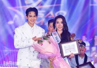 Nguyễn Ngọc Ái Vy đăng quang giải bạc siêu mẫu nhí Sao Mai Nhí 2026