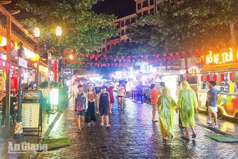 Du lịch mùa mưa
