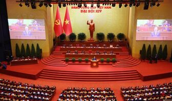 Hoàn thiện những quyết sách chiến lược cho giai đoạn phát triển mới