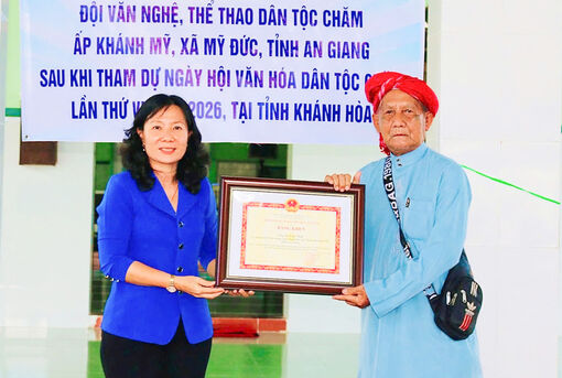 Vị giáo cả hết lòng vì văn hóa Chăm