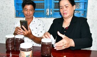 Khi nông dân bán hàng online