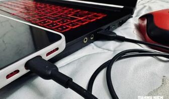 Sạc điện thoại từ laptop có thực sự an toàn?