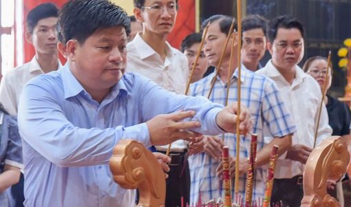 Ban Tuyên giáo và Dân vận Tỉnh ủy An Giang về nguồn, tri ân các thế hệ cán bộ tuyên huấn