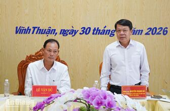 Vĩnh Thuận đưa báo Đảng lên Zalo, đổi mới sinh hoạt chi bộ