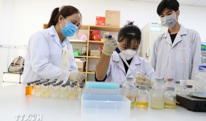 Việt Nam phấn đấu đến năm 2045 làm chủ công nghệ sinh học thế hệ mới