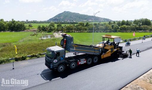 [Ảnh] Dồn sức thi công cao tốc Châu Đốc - Cần Thơ - Sóc Trăng