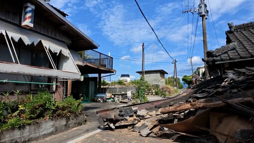 Nhiều nhà máy và cảng biển tại Kumamoto phải đóng cửa do động đất