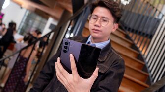 Trên tay Galaxy Z Fold 8 Ultra: Kỷ lục độ mỏng 4,1 mm trên dòng máy gập Samsung