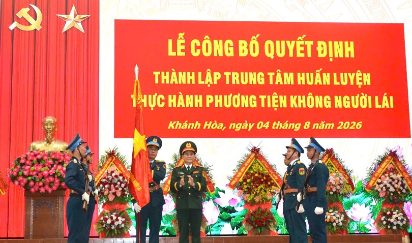 Thành lập Trung tâm Huấn luyện thực hành phương tiện không người lái