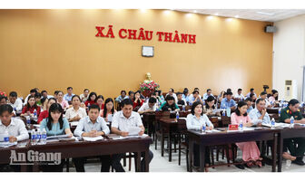 Châu Thành có 267 tác phẩm dự thi chính luận bảo vệ nền tảng tư tưởng của Đảng