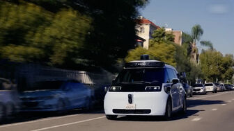 Alphabet công bố kết quả nghiên cứu về độ an toàn của taxi không người lái