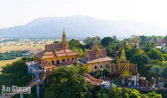 Độc đáo kiến trúc chùa Tà Pạ