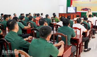 Hơn 70 tài xế xe Phương Trang ký cam kết an toàn giao thông