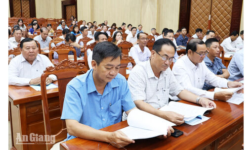 Hơn 200 cán bộ An Giang tập huấn công tác dân tộc, tôn giáo