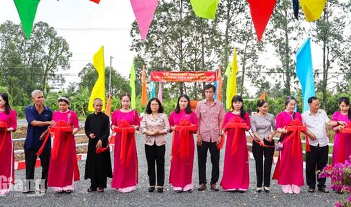 Xã Chợ Mới khánh thành cầu Trường Tiểu học A Kiến An