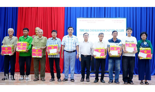 Khắc phục thảm họa da cam là trách nhiệm của cộng đồng