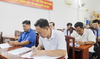 Gần 120 cán bộ cơ sở An Giang được bồi dưỡng kiến thức dân tộc