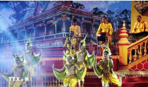 Trải nghiệm Lễ hội Cúng dừa của người Khmer tại Hà Nội