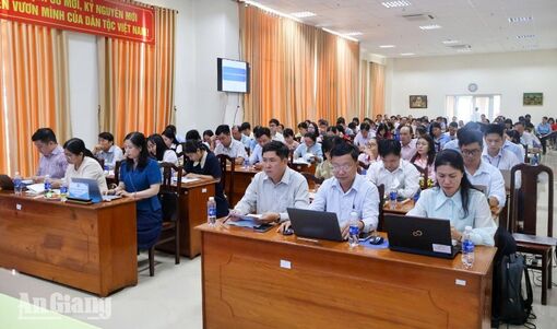 Hơn 120 doanh nghiệp đối thoại về chính sách lao động, bảo hiểm xã hội