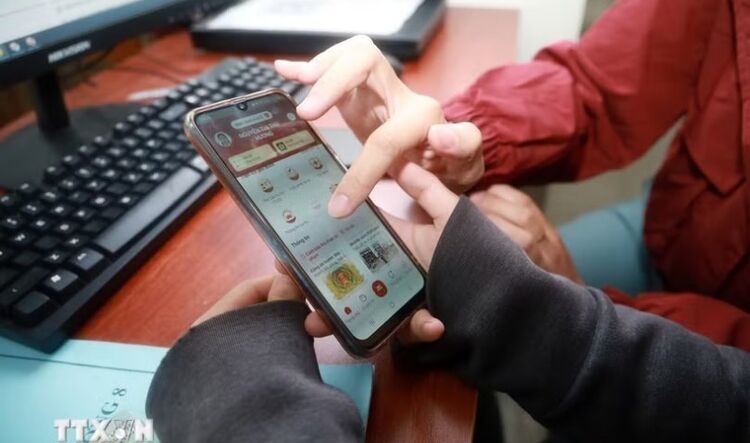 Được miễn, giảm phí, lệ phí khi tích hợp 5 loại thông tin, giấy tờ trên VNeID