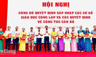 Hà Tiên sáp nhập hàng loạt trường công lập