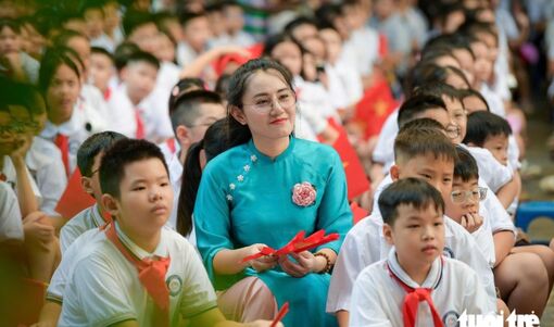 Bộ Giáo dục và Đào tạo: Không để giáo viên vừa dạy học vừa làm việc khác vì thiếu người