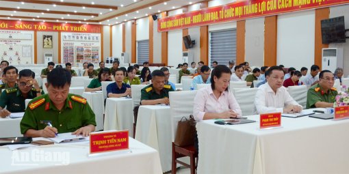 Hòn Đất giải quyết 199 vụ việc an ninh, trật tự ngay tại cơ sở