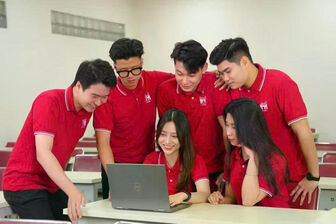 Bộ Giáo dục và Đào tạo lấy ý kiến về “nới” trần học phí đại học từ năm học 2026-2027