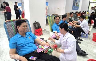 250 đoàn viên tham gia ngày hội Hiến máu tình nguyện tại Phú Quốc