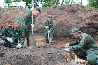 Thêm 6 hài cốt liệt sĩ được tìm thấy tại Công viên Lê Thị Riêng