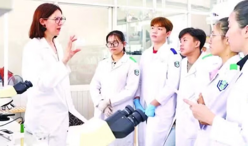 Đổi mới hoạt động khoa học, công nghệ trong giáo dục đại học