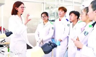 Đổi mới hoạt động khoa học, công nghệ trong giáo dục đại học