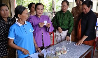 Góp vốn xoay vòng mua bảo hiểm y tế