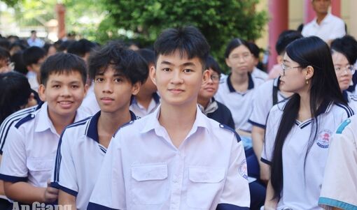 Học sinh An Giang tựu trường từ ngày 24/8