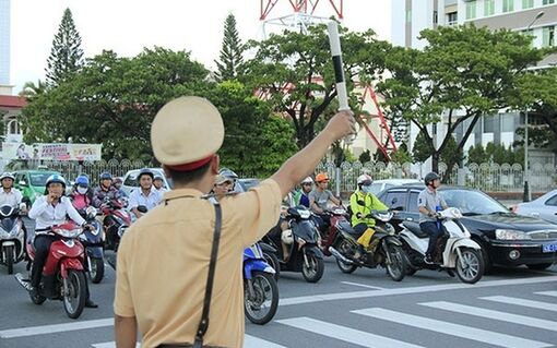 Bảo đảm trật tự, an toàn giao thông dịp nghỉ lễ 2/9 và tháng cao điểm học sinh đến trường