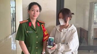 Nhận hơn 143 triệu từ tài khoản lạ, nữ sinh nhờ công an tìm người chuyển nhầm
